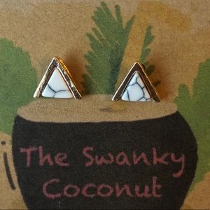 🌟Marble Triangle Stud Earrings♥️